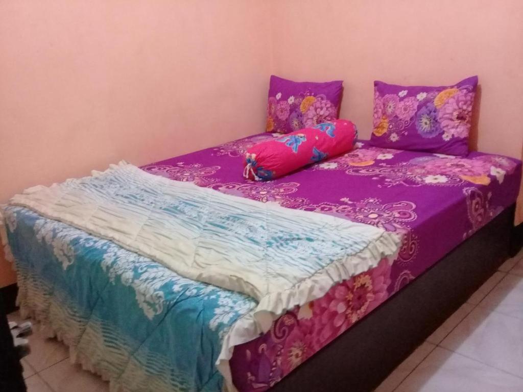 Adelya Homestay Praya Exterior foto